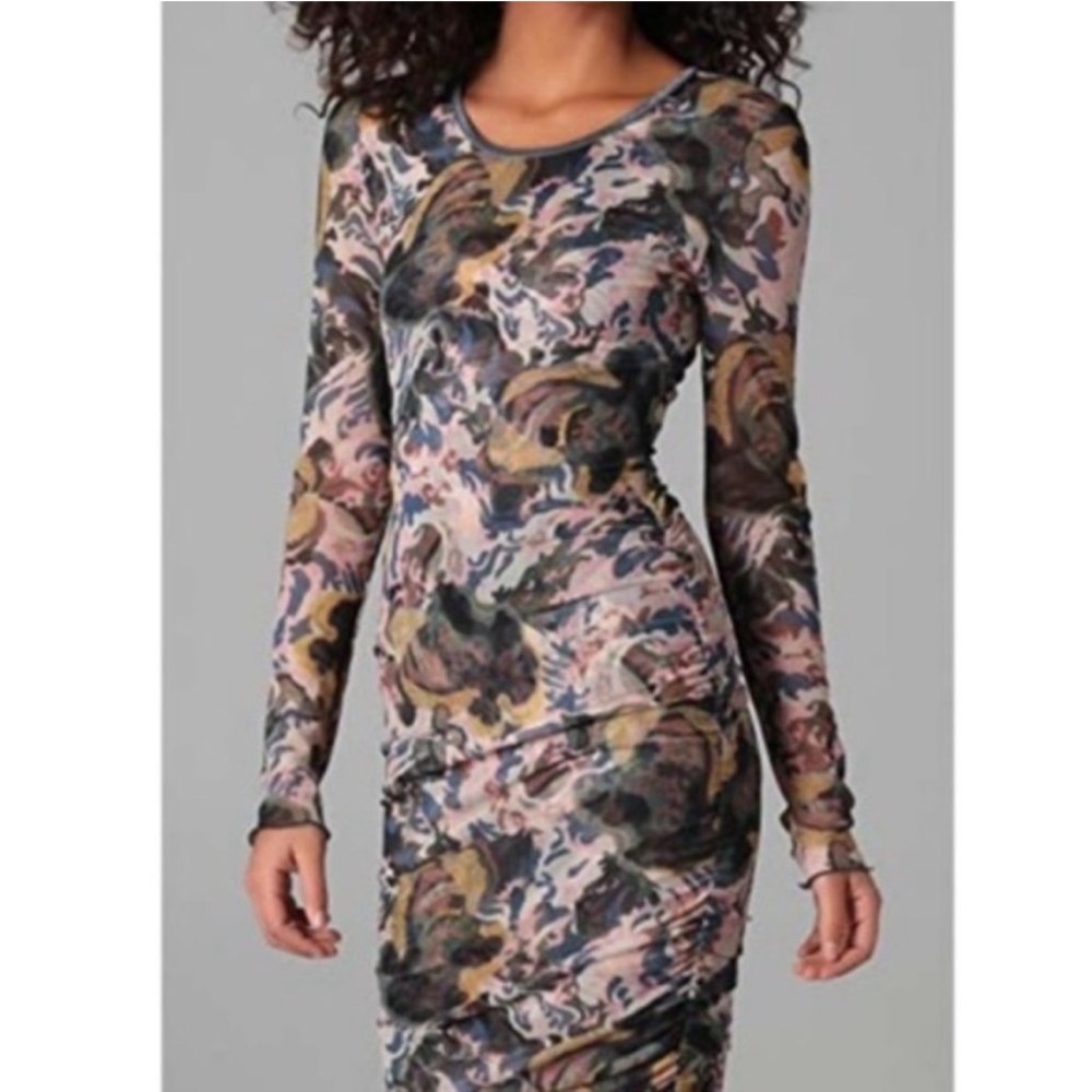 Gorgeous Elizabeth and James gosling dress